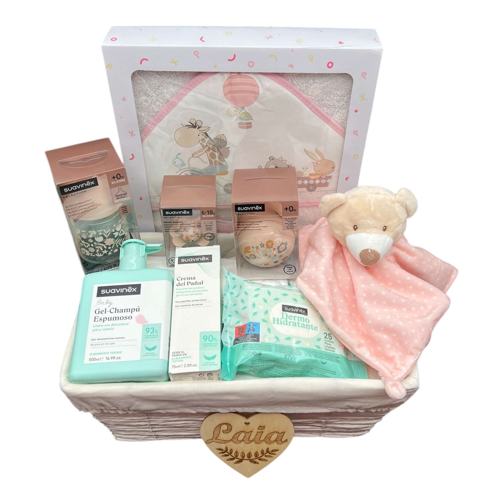 Canastilla completa Suavinex para regalar en nacimientos de bebés. La mejor opción para felicitar a los papás.